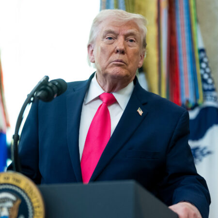 U.S. Circulates Iran Peace Plan While Sending Troops to the Middle East