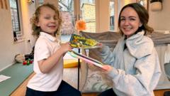 Screen time for under-fives should be limited to one hour a day, parents told