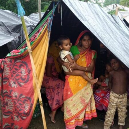 India: When floods come, survival is a roll of the dice