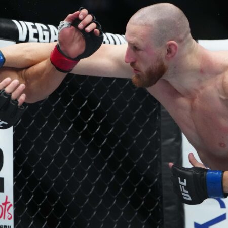 Israel Adesanya vs Joe Pyfer Predictions, Picks & Odds