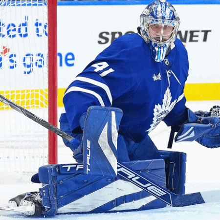 Maple Leafs vs Bruins Prediction, Picks & Odds for Tonight’s NHL Game