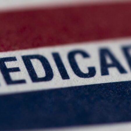 Group floats ‘Medicare by Choice’ as a Democratic health care alternative