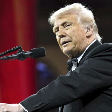 Watch live: Trump addresses House Republicans at annual NRCC dinner