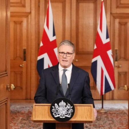 Keir Starmer allows UK military to board Russia’s shadow fleet vessels