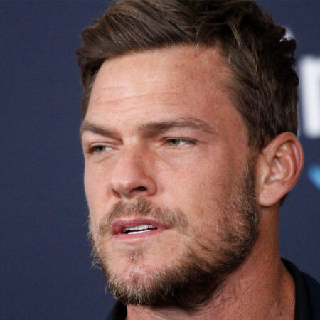 Alan Ritchson Won’t Face Criminal Charges & Isn’t Pursuing Charges Following Bike Bust Up, Says Tennessee Police