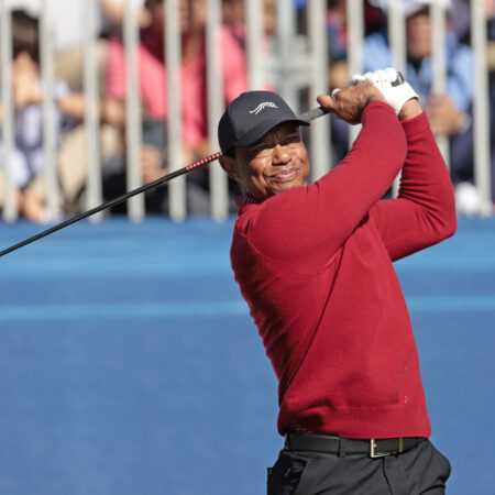 Tiger Woods Arrested For DUI After Being Involved In Rollover Crash In Florida