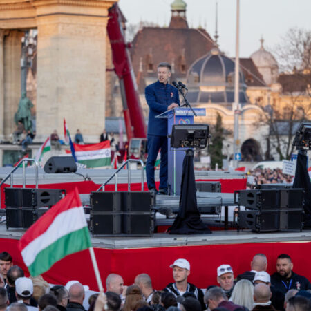 Tensions surge in final stretch of Hungarian election