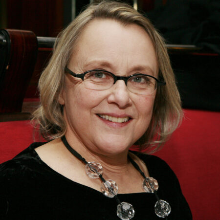 Mary Beth Hurt Dies: ‘The Age of Innocence’ & ‘Six Degrees of Separation’ Actress Was 79