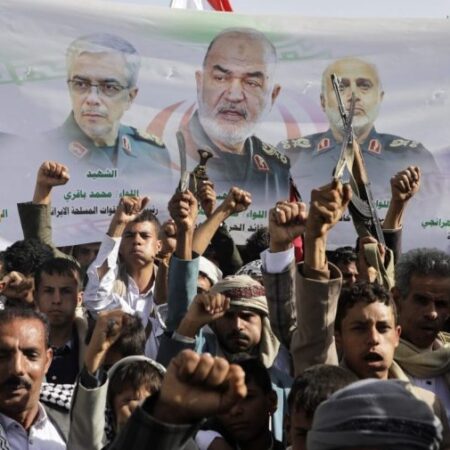 Houthis threaten to join Iran war if these 3 red lines crossed