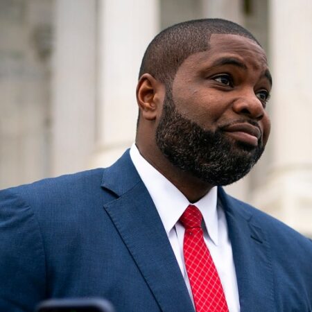 Conservatives shoot down Senate off-ramp on SAVE America Act