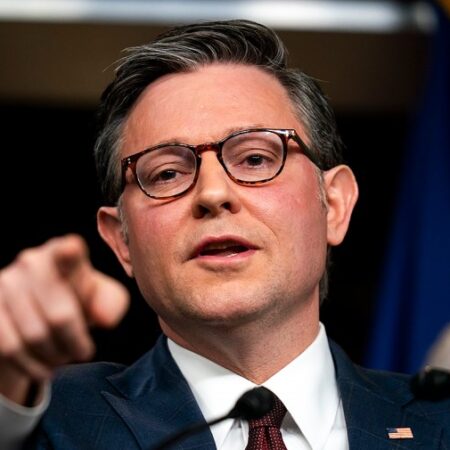 House passes measure to fund DHS as senators struggle to reach deal