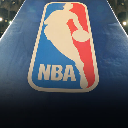 NBA votes to mull Vegas, Seattle expansion bids