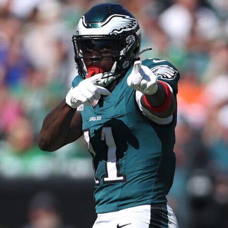 Pats’ Vrabel doesn’t dismiss Brown trade chatter