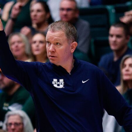 Sources: Cincinnati to hire Utah State’s Calhoun