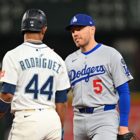 Yanks, Mariners chasing Dodgers in WS odds