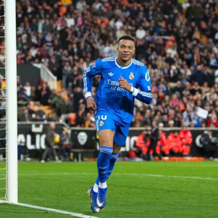 Mbappé denies Real Madrid did MRI on wrong knee