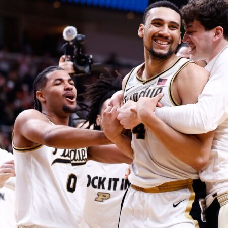 Kaufman-Renn’s tip-in sends Purdue into Elite 8