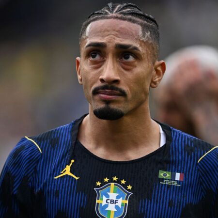 Raphinha ruled out 5 weeks in blow to Barcelona