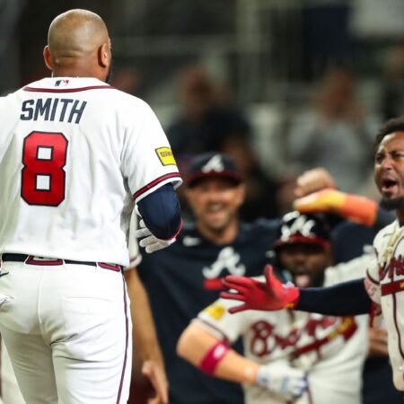 Braves’ Smith hits walk-off days after mom’s death