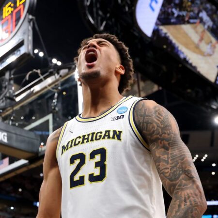 May guides Michigan to first Final Four since ’18