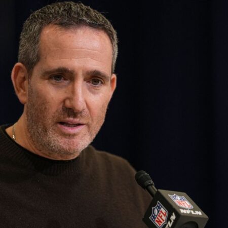 Eagles GM offers same reply to every Brown query