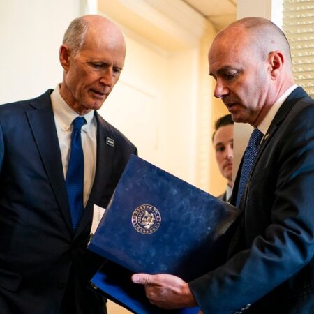 12:30 Report — Senate sprints to end DHS shutdown after promising deal emerges