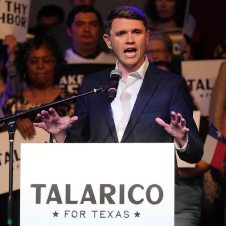 Democrats’ quest for relatable white dudes finds new candidates