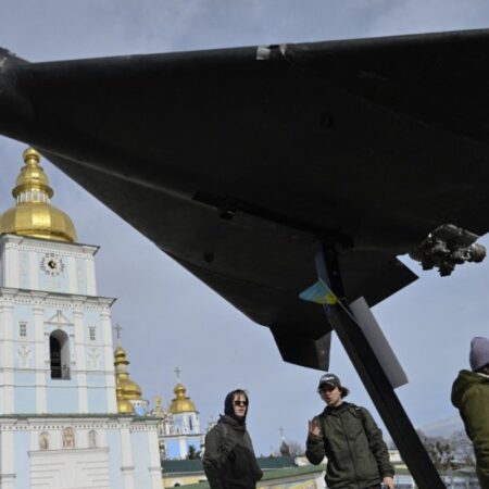 Russia and Ukraine agree to 32-hour Orthodox Easter ceasefire