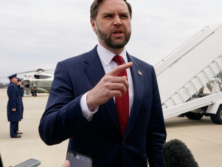 Vance Faces Test of His Negotiating Skills With Iran Talks