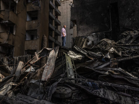 World Leaders Push to Save Iran Talks Amid Israel’s Attacks in Lebanon