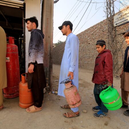 How war on Iran turned Pakistan’s LNG surplus into a looming shortage