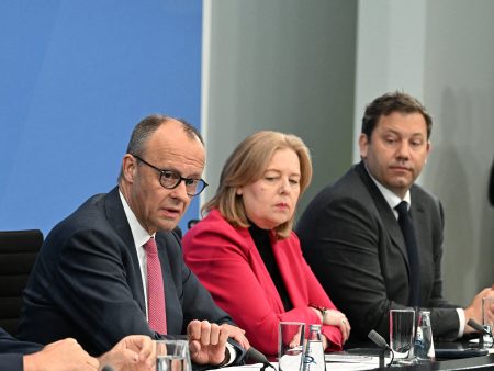 Debt Alarms Ring as Countries Rack Up More Emergency Spending