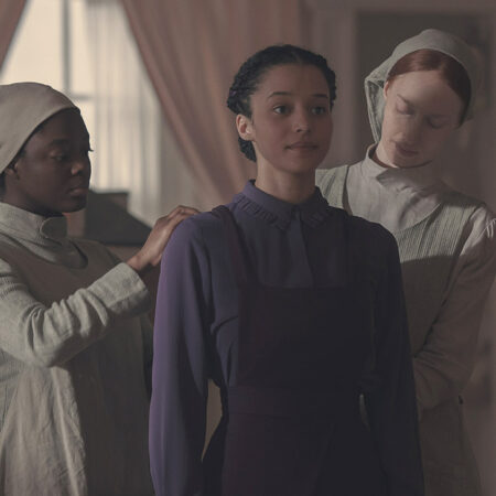 ‘The Testaments’ Review: Chase Infiniti in Hulu’s Creatively Suffocated ‘Handmaid’s Tale’ Sequel