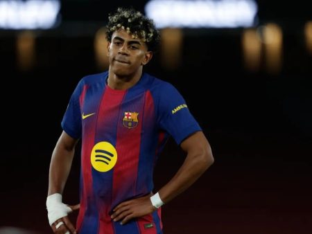 “Lamine Yamal will have to leave Barcelona to reign in Europe”