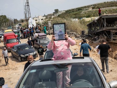 Live Updates: Thousands of Lebanese Try to Head Home After Israel-Lebanon Truce