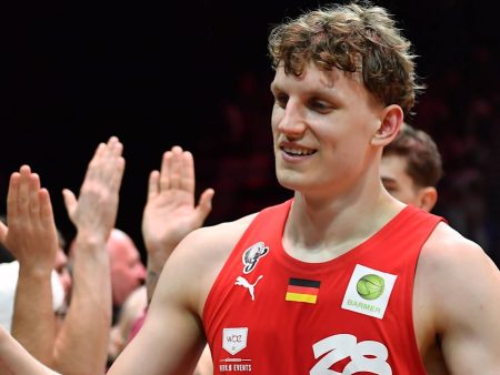 Auf Currys Spuren: U-19-Vize-Weltmeister Stoiber wechselt ans College