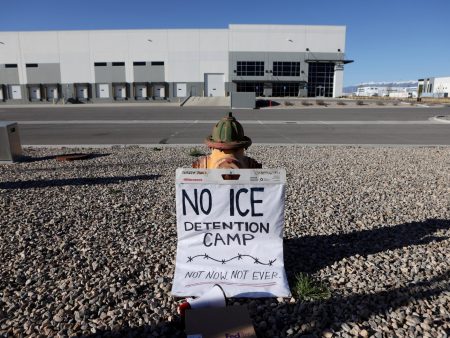 US appeals court rejects Trump’s immigration detention policy