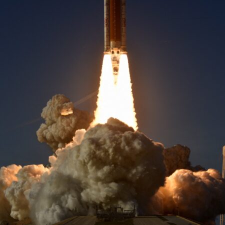 How long will Artemis II take to reach the moon, and what happens next?