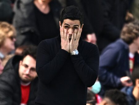 Arsenal shocked by Bournemouth, offering Man City Premier League lifeline