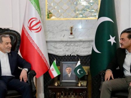 Trump cancels US envoys’ trip after Iran’s Araghchi leaves Pakistan