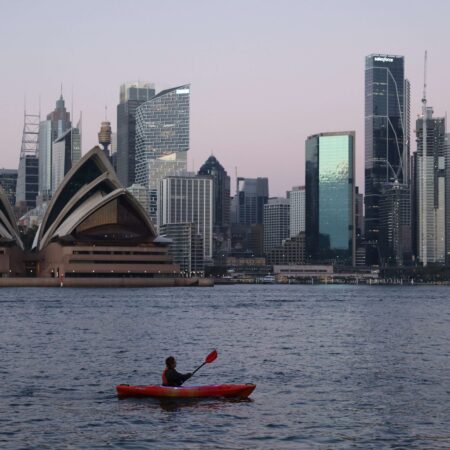 Australia Introduces Gambling Ad Reforms as Losses Pile