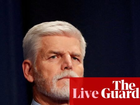 Majority of Hungary’s voters back continued EU membership, poll finds