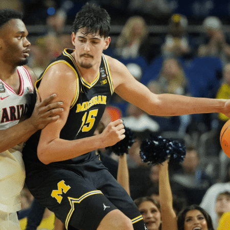 UConn vs Michigan Prediction, Picks & Odds for Today’s March Madness Final