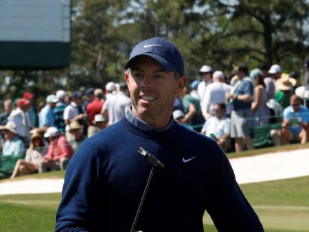 Masters Round 2 Predictions, Picks & Odds : Rory McIlroy Eyeing Repeat