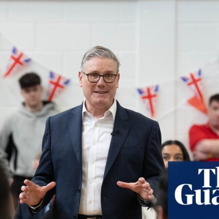 Resident doctors accuse Keir Starmer of sabotaging talks to end pay and jobs dispute