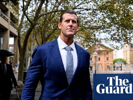 Ben Roberts-Smith’s comrades say he ordered them to execute unarmed civilians, court documents show