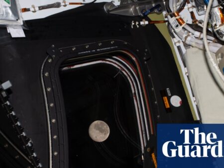 Artemis II astronauts on course to set new distance record during moon flyby