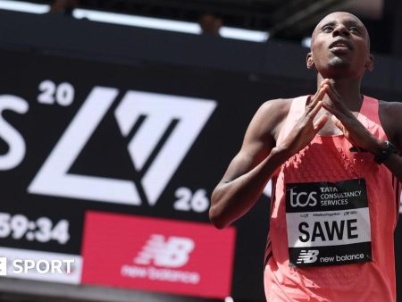 Sawe smashes two-hour barrier to make history in London