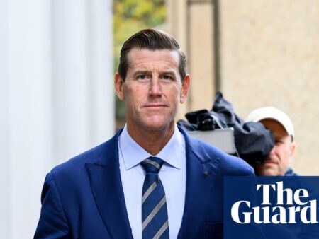 Australian War Memorial amends Ben Roberts-Smith display after former soldier charged with war crimes