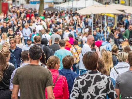 Record number of immigrants reside in EU in 2025